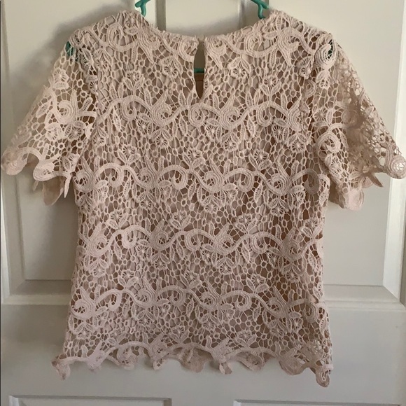 Adiva Beautiful Cream Colored Crocheted Lace Top - Picture 2 of 8